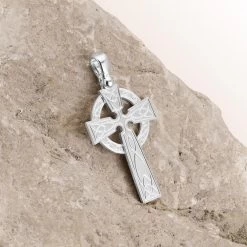 Sterling Silver Celtic Cross Pendant -Fashion Accessories Store 925 sterling silver cross pendant silver pe crs26 s rock 2 up 2000