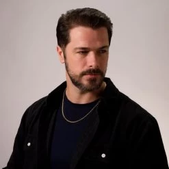 9ct Gold Plated Sterling Silver 3.5mm Anchor Chain -Fashion Accessories Store gold plated sterling silver anchor chain male model far view tchygantr35 2000q6