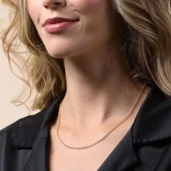 9ct Yellow Gold Plated Sterling Silver 2.3mm Belcher Chain 11 9ct Yellow Gold Plated Sterling Silver 2.3mm Belcher Chain -Fashion Accessories Store gold plated sterling silver belcher chain female model close view tchygbl23 2000q6