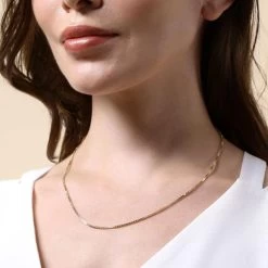 9ct Yellow Gold Plated 1.5mm Box Chain Necklace -Fashion Accessories Store gold plated sterling silver box chain female model close view tchygbx15 2000q6