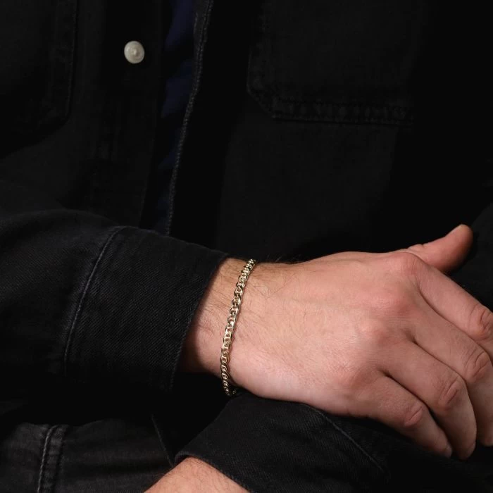 9ct Gold Plated Sterling Silver 4.6mm Diamond Cut Marina Bracelet 3 9ct Gold Plated Sterling Silver 4.6mm Diamond Cut Marina Bracelet - Image 3