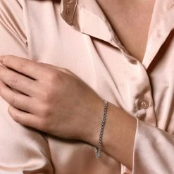 Sterling Silver 3mm Bismark Bracelet -Fashion Accessories Store sterling silver bismark bracelet female model close view tchbr bi3 2000q6