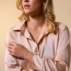 Sterling Silver 3mm Bismark Bracelet -Fashion Accessories Store sterling silver bismark bracelet female model far view tchbr bi3 2000q6