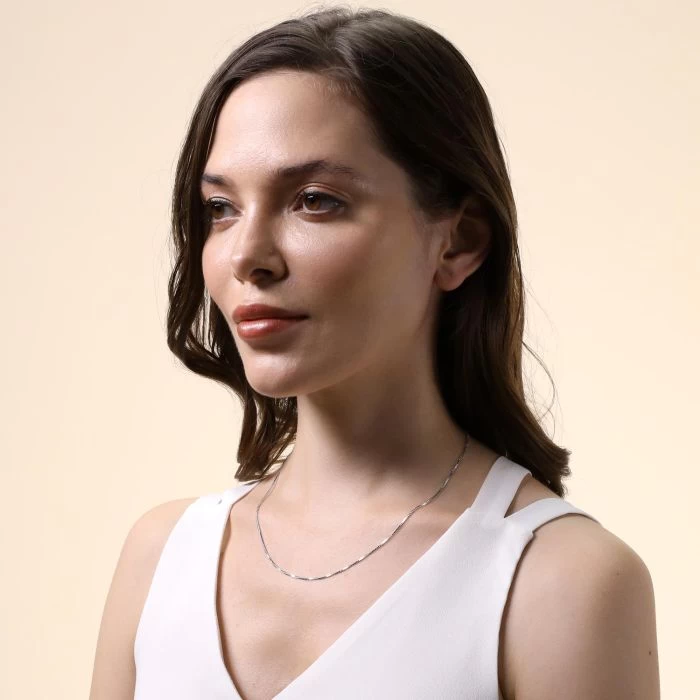 Sterling Silver 1mm Box Chain Necklace 4 Sterling Silver 1mm Box Chain Necklace - Image 4