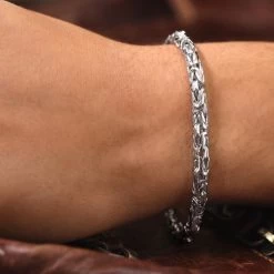 Sterling Silver 4.8mm Round Byzantine Bracelet -Fashion Accessories Store sterling silver byzantine bracelet male model near view tchbr byzr48 0423 2000q6