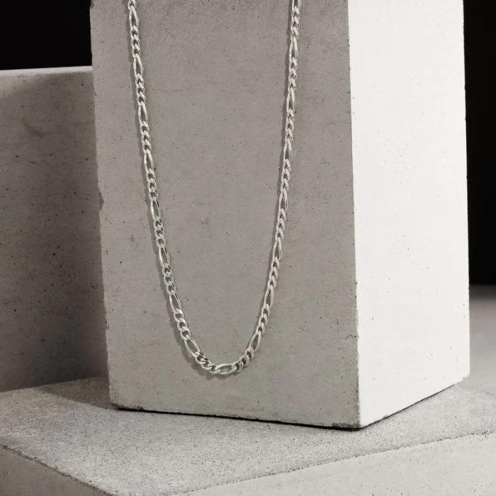 Sterling Silver 3mm Diamond Cut Figaro Chain Necklace 4 Sterling Silver 3mm Diamond Cut Figaro Chain Necklace - Image 4