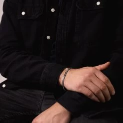 Sterling Silver 4mm Franco Bracelet -Fashion Accessories Store sterling silver franco bracelet male model far view tchbr fro40 2000q6