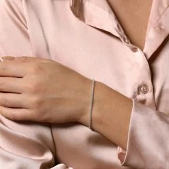 Sterling Silver 2mm Popcorn Link Bracelet -Fashion Accessories Store sterling silver popcorn bracelet female model close view tchbrpo2 2000q6